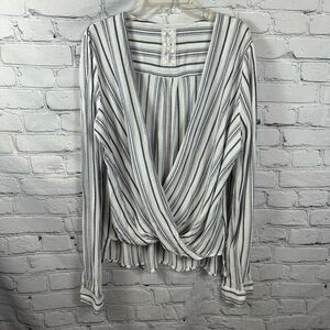 Sadie & Sage Women’s White & Denim Blue Striped Long Sleeve Wrap Front Shirt M